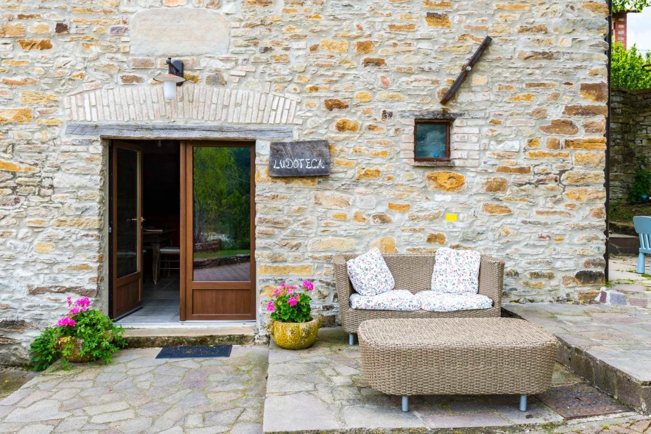 Agriturismo Il Salice Tizzano Val Parma Exterior foto