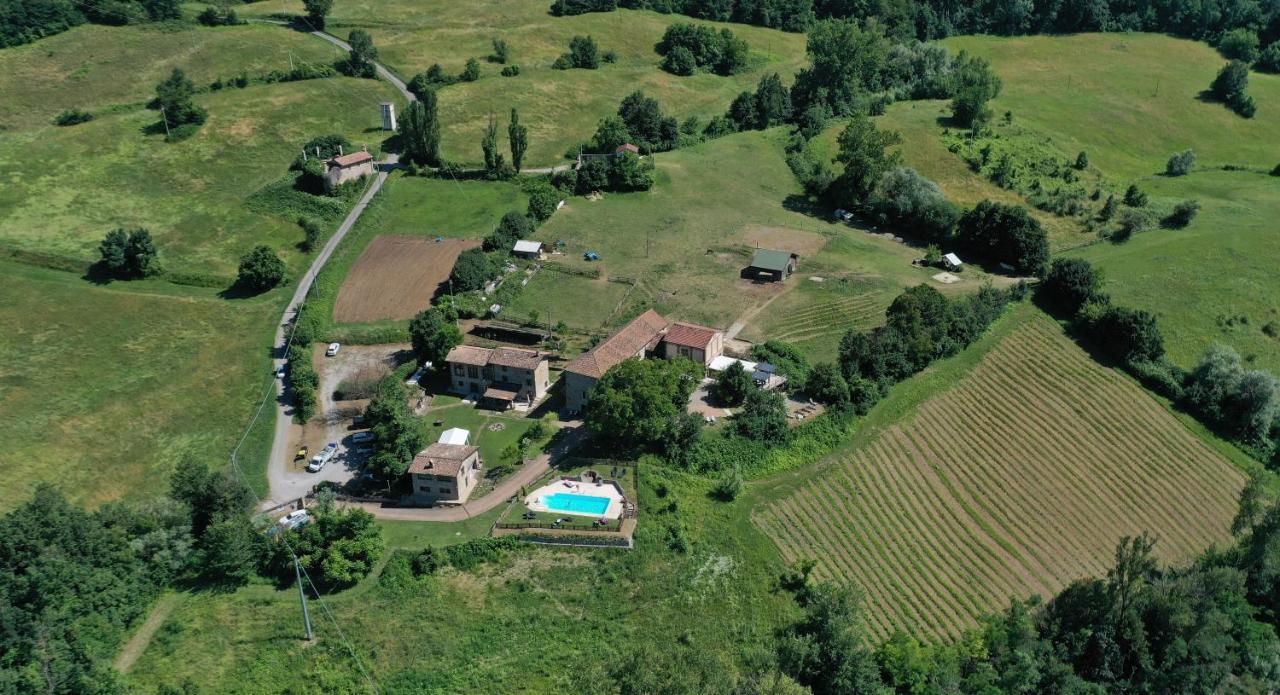 Agriturismo Il Salice Tizzano Val Parma Exterior foto